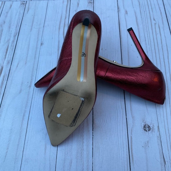 Authentic Sam Edelman Red Pump - Picture 8 of 8